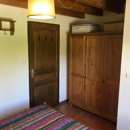 En Santa Leocadia Holiday home Sainte-Leocadie