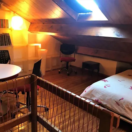 En Santa Leocadia Holiday home Sainte-Leocadie